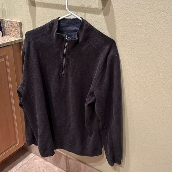 Tommy Bahama Men's dark grey half zip shirt - Picture 2 of 10